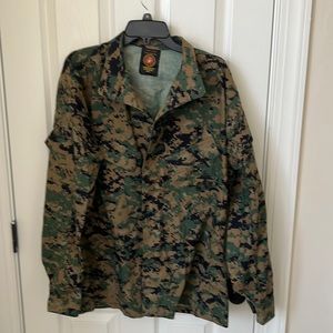 Marine digital camo long sleeve.